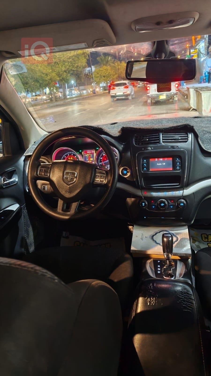 دودج جورني